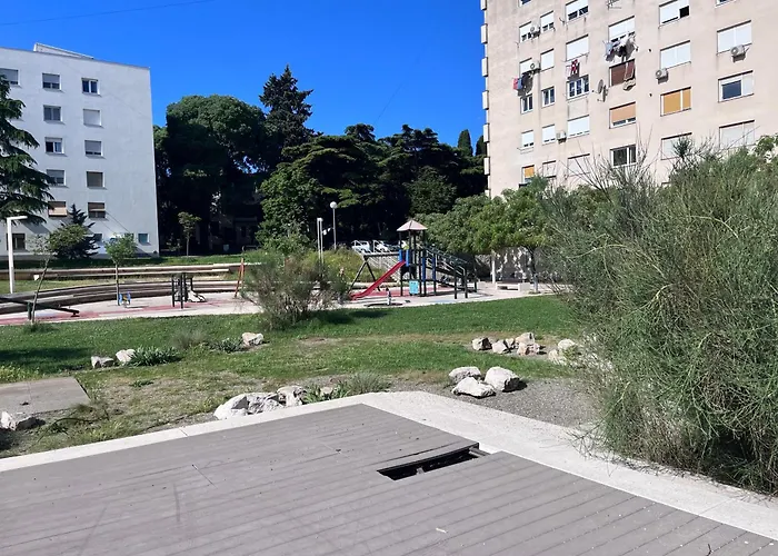 King's Square - Free Parking 아파트 *